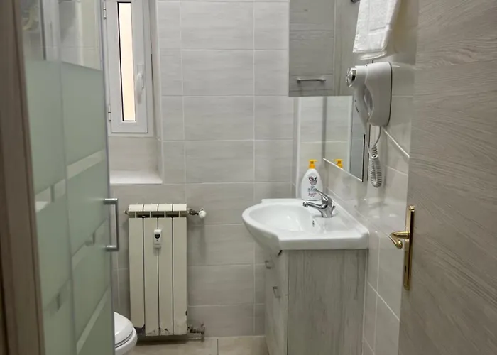 Bed & Breakfast Turati Termini 4*